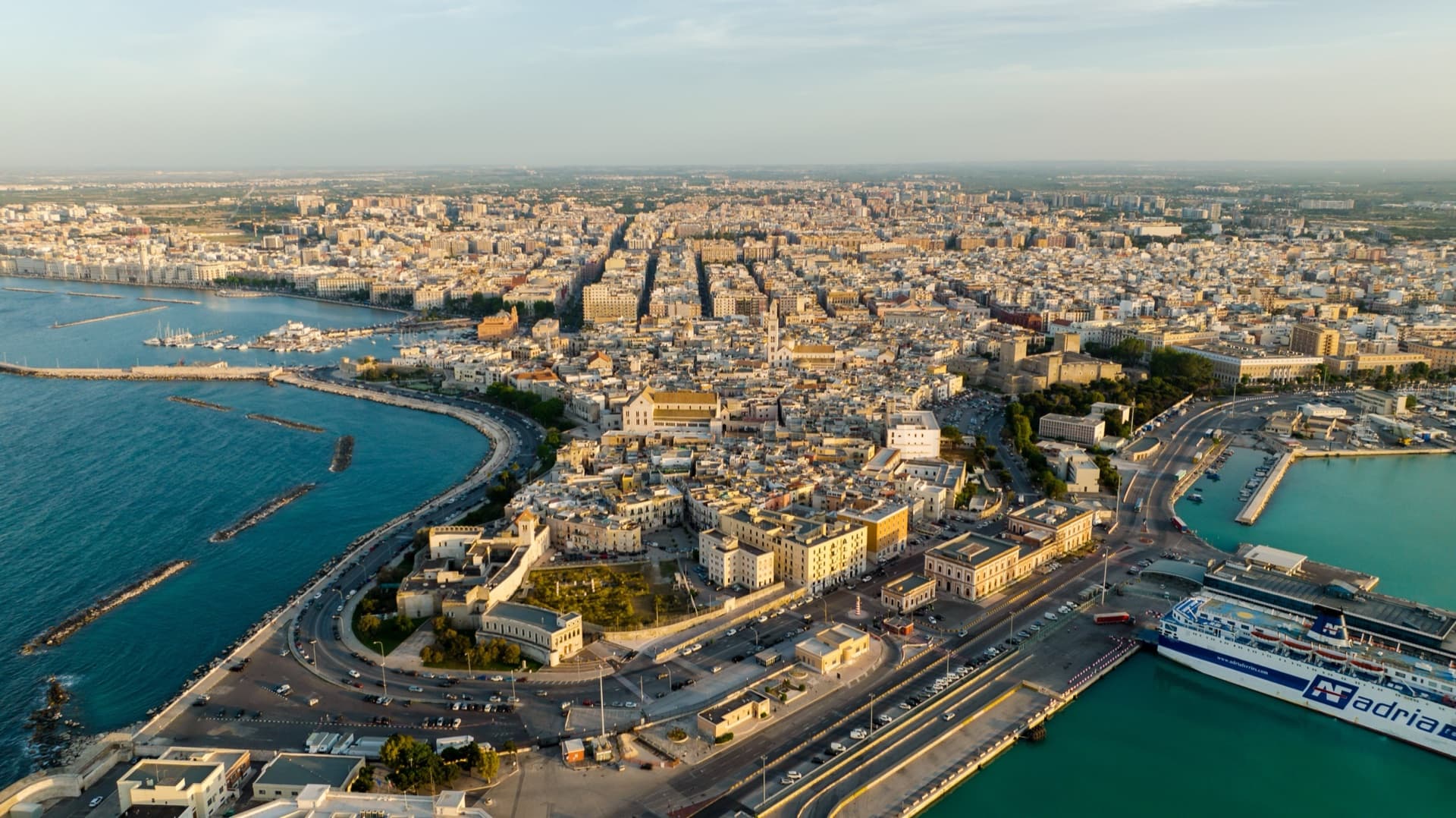 Bari — Sottosopra Fest